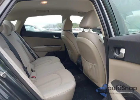 2016 Kia Optima Lx z USA, uszkodzony, nr VIN 5XXGT4L30GG118626